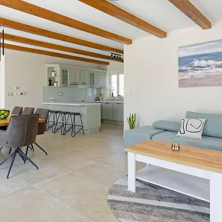 Vego By Rent Istria ヴィラ *