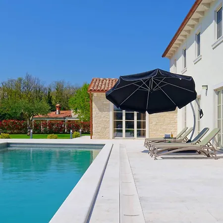 ヴィラ Vego By Rent Istria